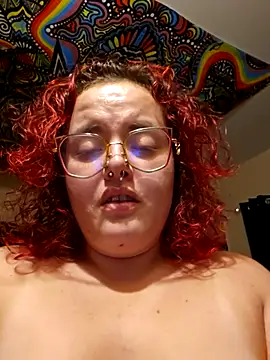 Snapshot of nuttiebuddy1 chatting on September 11, 6:47 am nuttiebuddy1 online show from September 11, 6:47 am