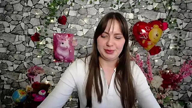 Amanda Bright  online show from February 11, 1:01 pm