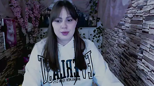 Amanda Bright  online show from September 19, 7:18 am