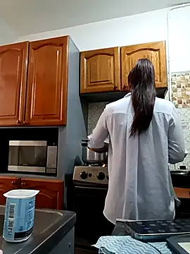 Demy Rhoades online show from March 5, 2:24 pm