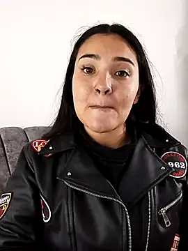 meli  brown online show from October 10, 6:29 am