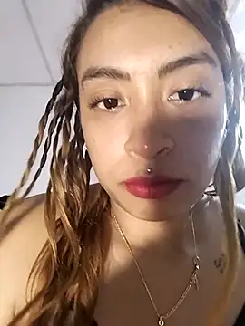 shanell saenz online show from December 4, 12:46 am