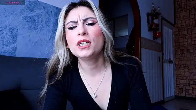 brianna smoke online show from January 14, 6:02 pm