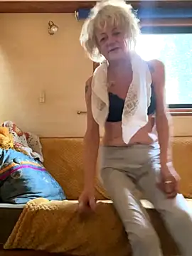 ladyboatlady online show from November 2, 3:26 pm