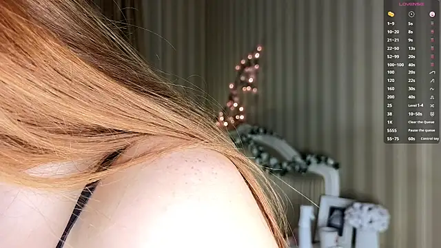 Juuulia  online show from March 1, 3:12 pm