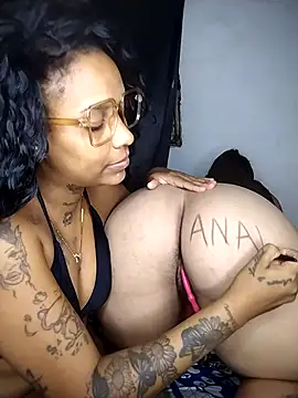 Vale Nikol21 online show from April 19, 12:54 am