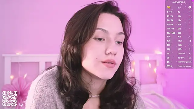 KendalHottt online show from October 6, 4:51 am