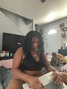 XKimmyGreen online show from May 19, 8:16 pm