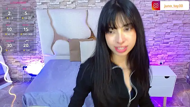 Snapshot of juno_tay chatting on September 25, 7:45 pm juno tay online show from September 25, 7:45 pm