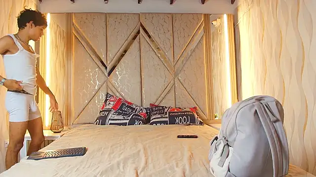 Hotcouple 222 online show from March 25, 7:22 am