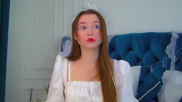 KeiraAsti online show from October 24, 6:26 pm