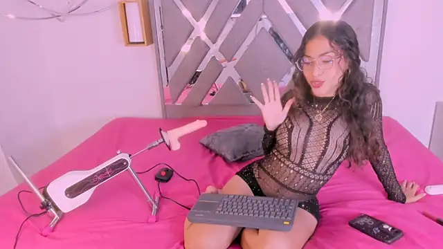 Akira Hime online show from September 19, 4:33 am