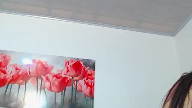 pinky f00x online show from February 23, 7:35 pm