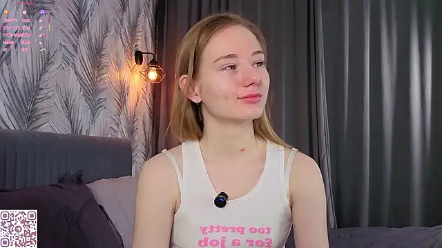 ElvinaRose online show from February 16, 2:33 am