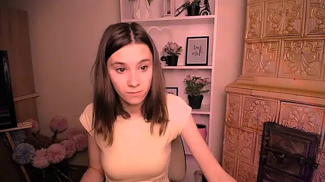 RosaRay  online show from May 26, 6:24 am