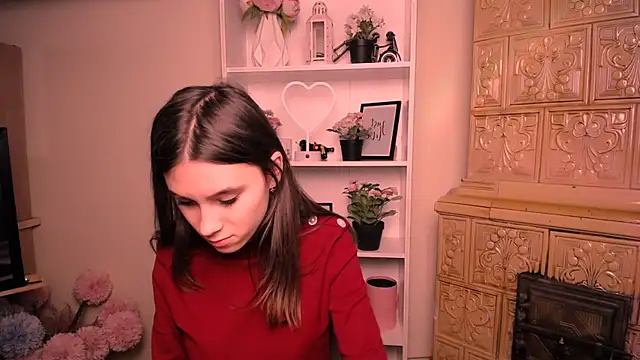 RosaRay  online show from March 24, 7:25 am