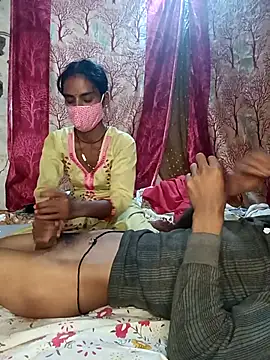 Snapshot of Babhi_Love chatting on October 18, 7:48 pm Babhi Love online show from October 18, 7:48 pm