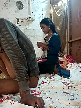 Snapshot of Babhi_Love chatting on October 15, 7:38 pm Babhi Love online show from October 15, 7:38 pm