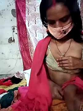 Snapshot of Babhi_Love chatting on October 19, 7:49 pm Babhi Love online show from October 19, 7:49 pm