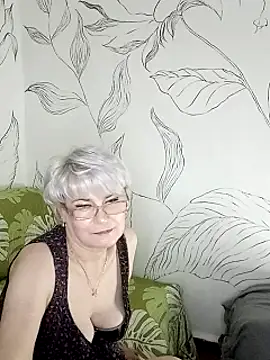 Catty Lady online show from September 22, 8:29 pm