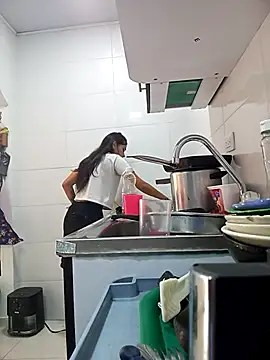 SharonDustLove online show from November 6, 6:47 pm