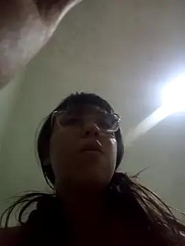 lareinalareinadelanal online show from January 16, 3:02 am