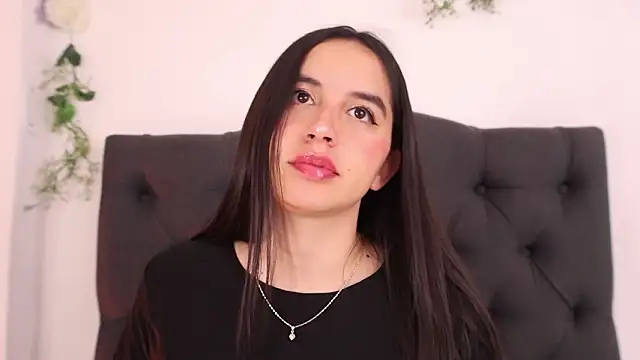 kaylee lee online show from March 5, 3:57 am