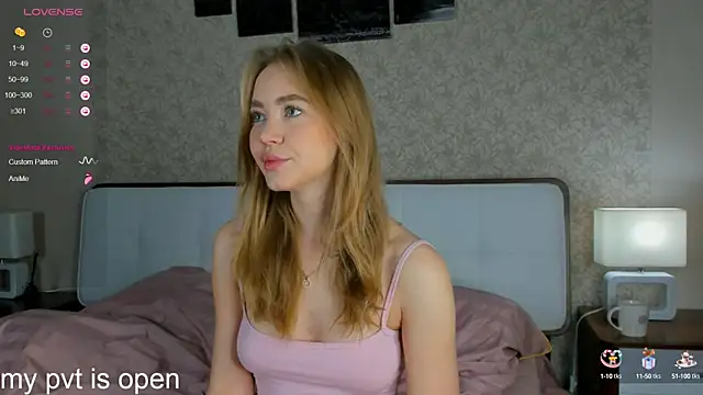 Snapshot of Anna_mileer chatting on October 5, 1:32 am Anna mileer online show from October 5, 1:32 am