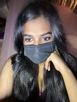 umairahaasan 1 online show from April 25, 9:34 am