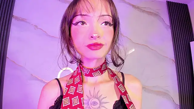 MaddieStark online show from April 24, 1:03 pm