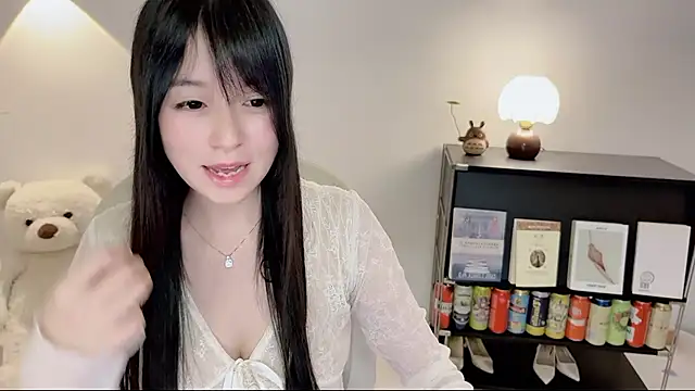 Onechestnut online show from June 16, 12:50 pm