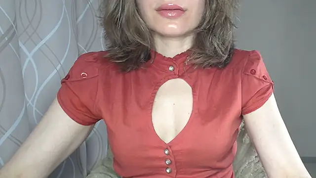 miss  Sophie online show from June 2, 8:59 am