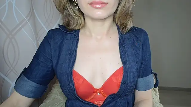 miss  Sophie online show from November 10, 10:21 am