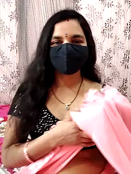 Lalitha-1995 online show from December 21, 6:39 am