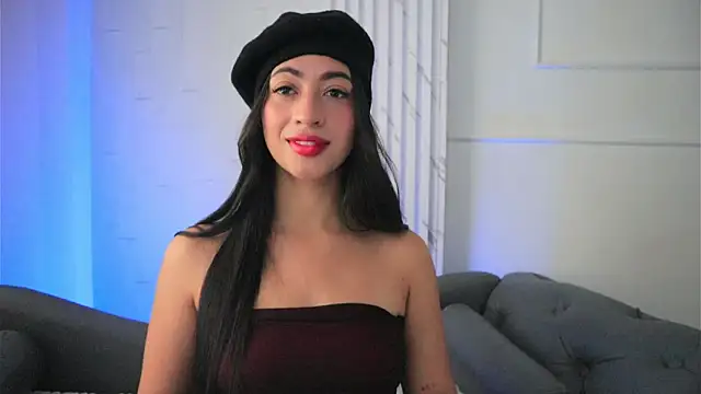 charlotterusso online show from November 19, 12:49 pm