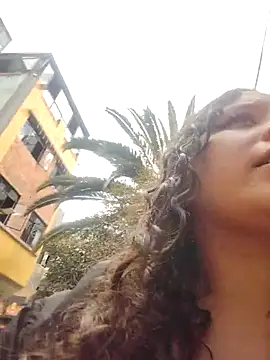 You-sexy-starr online show from December 15, 7:08 pm