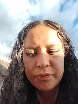 Snapshot of You-sexy-starr chatting on October 12, 9:50 pm You-sexy-starr online show from October 12, 9:50 pm