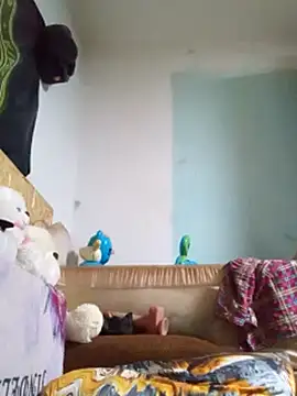 MoonIrene online show from November 6, 7:53 pm