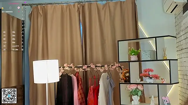 PetraHambelton online show from September 16, 4:20 am