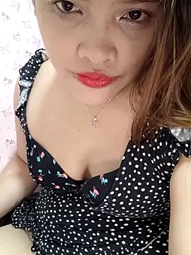 Snapshot of Sweetheart_Claire chatting on October 5, 3:06 pm Sweetheart Claire online show from October 5, 3:06 pm