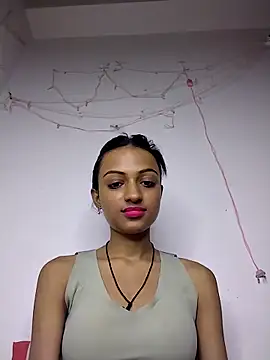 Your-Kitkat online show from March 12, 6:10 pm