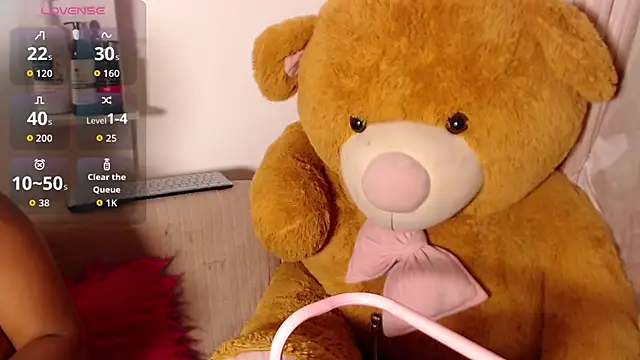 XYOMARAWILD online show from September 24, 3:38 am