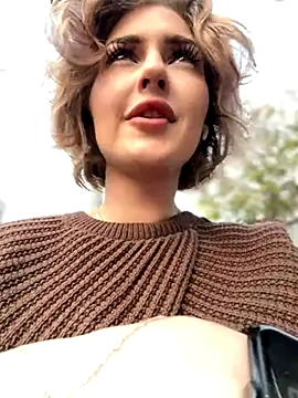 KellyKeler online show from November 5, 12:21 pm