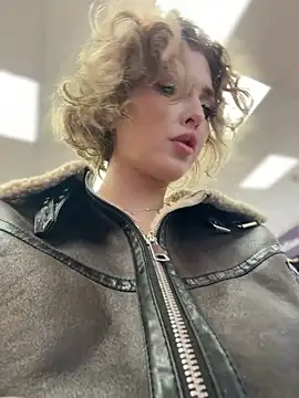 KellyKeler online show from November 30, 12:31 pm