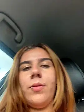 AllieYourGirl online show from November 1, 8:13 pm