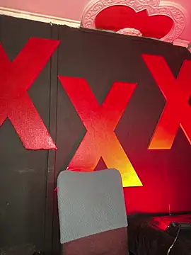 abrilbigcock online show from April 11, 12:06 am