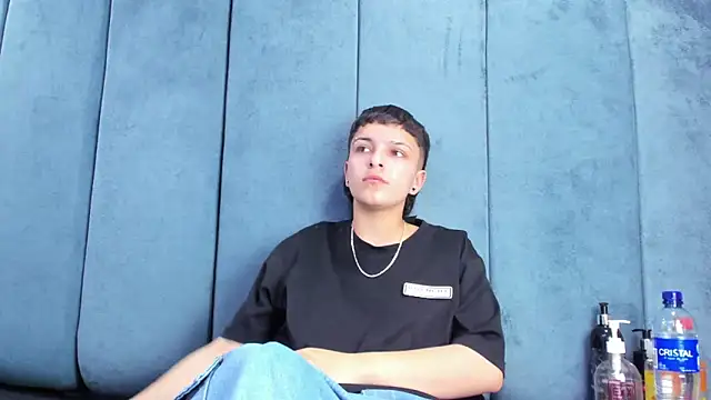 Megan Thompson  online show from February 26, 2:32 am