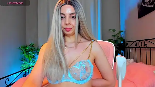 VelvetEliza online show from February 7, 10:57 pm