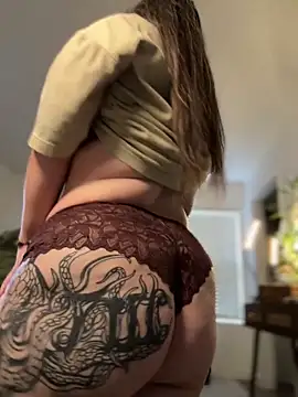 Alix Valentine online show from November 19, 9:48 pm