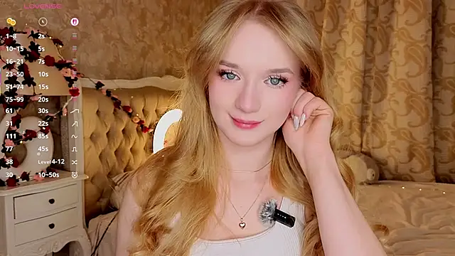 Emma Frosty online show from March 20, 9:30 pm